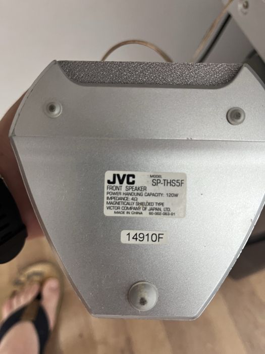 JVC Home Cinema 5.1 DVD + субуфер + допълнителни колони