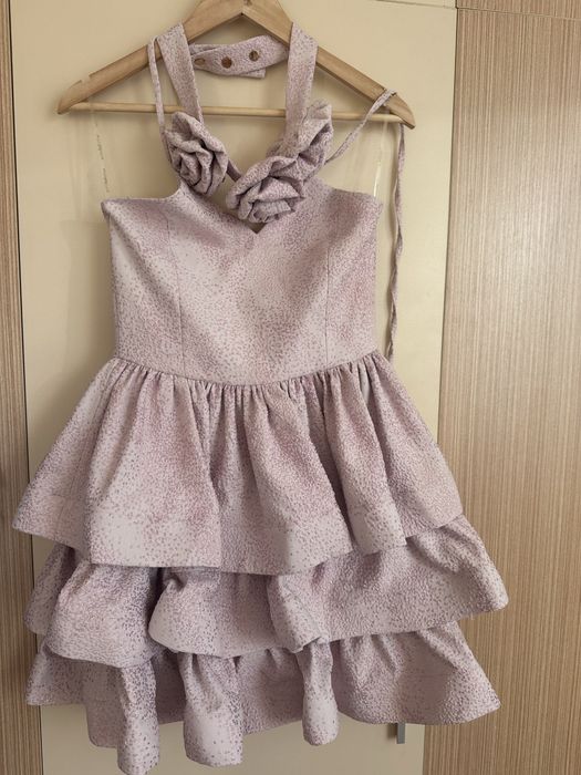 Рокля Junona Юнона размер 38 с колан 3 рози