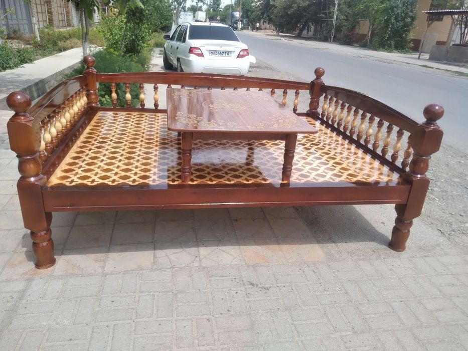 Xotin ikki kishi tomonidan sikiladi (xususiy porno)