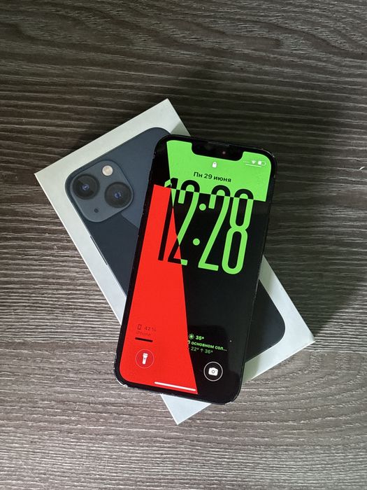 Продам iPhone 13 mini