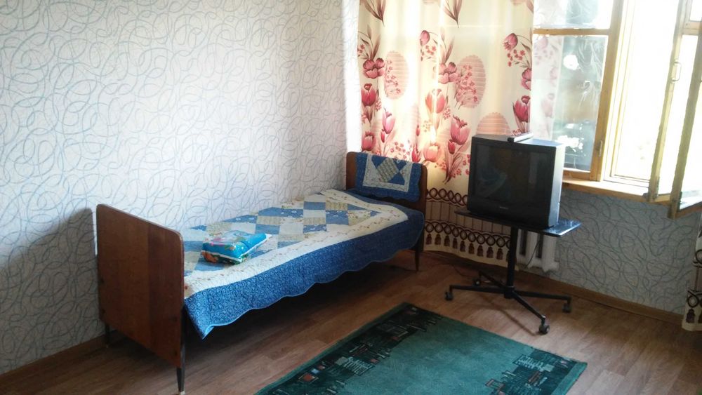 Сдам отдельную комнату б.Пушкина. 45тыс+ свет. Хозяин