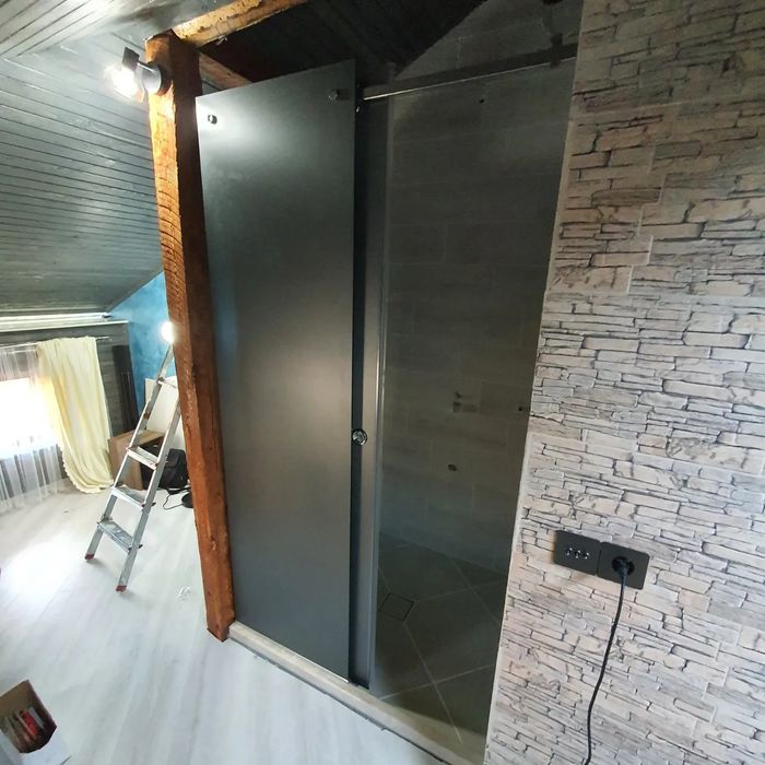 паравани, душ кабини и стъклени врати