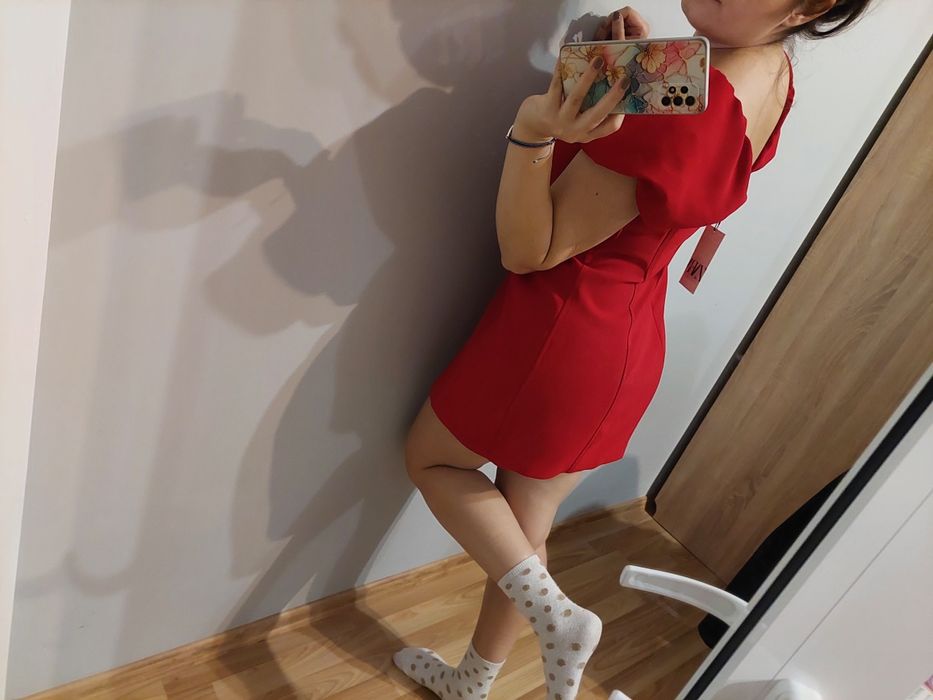 Продавам Нова рокля на Zara