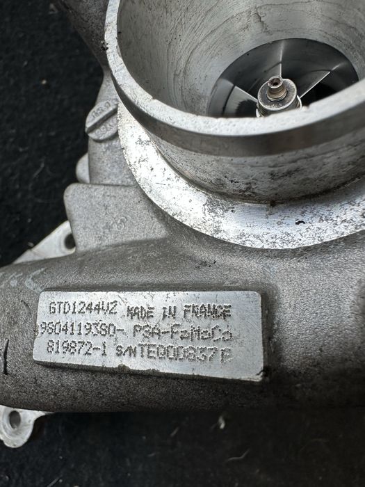 Турбо 1.6 hdi 120hp 17г- Peugeot Citroen Ford
