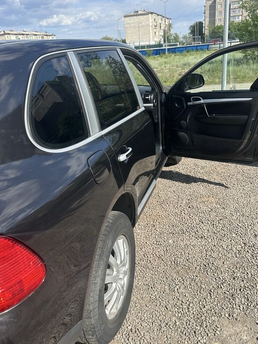 Продам Porsche Cayenne