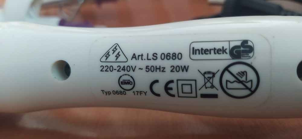 Плойка с тремя насадками.