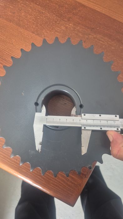 Шестерня Z23Z35 пресс подборщик Claas rollant 44, Z23Z35