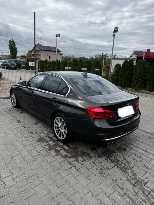 Bmw 330e  schimb doar cu Golf 7 R plus dif din partea mea