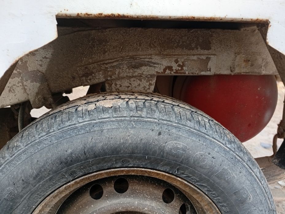 Дамасдан ясалган холати идеал