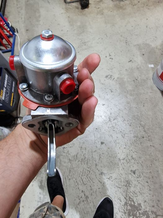 Pompa alimentare tractor Landinii 9500 special avem pentru toată gama