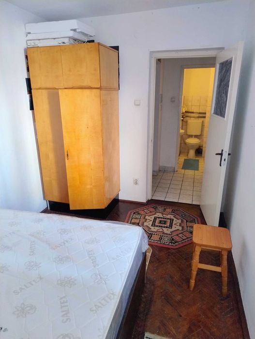 Închiriez Micro apartament, zona Areni