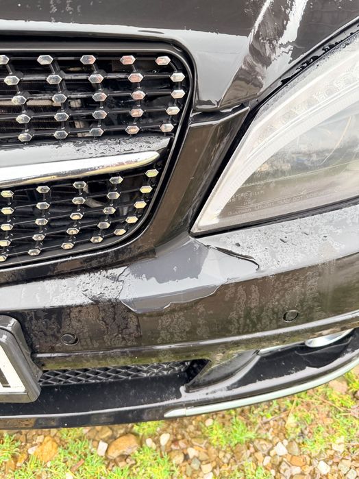 Продавам предна, задна броня и прагове за mercedes w204