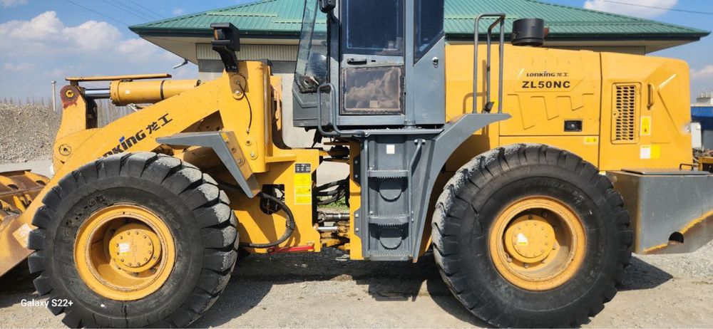 Погрузчик 2019 й