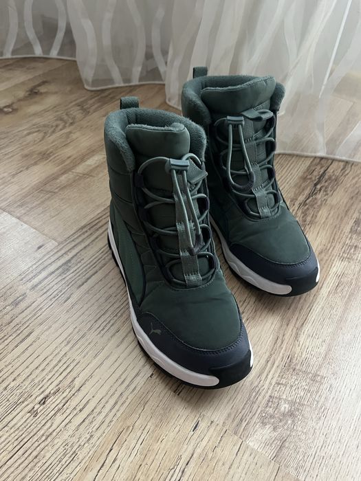 Боти Puma за момче.