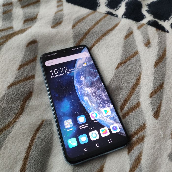 Продам Honor 10 lite