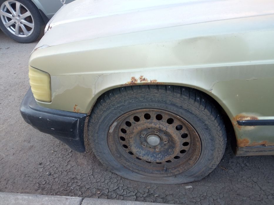 Продам Мерс 190 объем 1.8