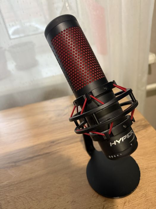 Микрофон HyperX QuadCast