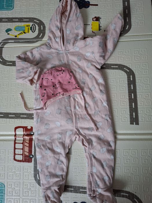 Продам детские вещи