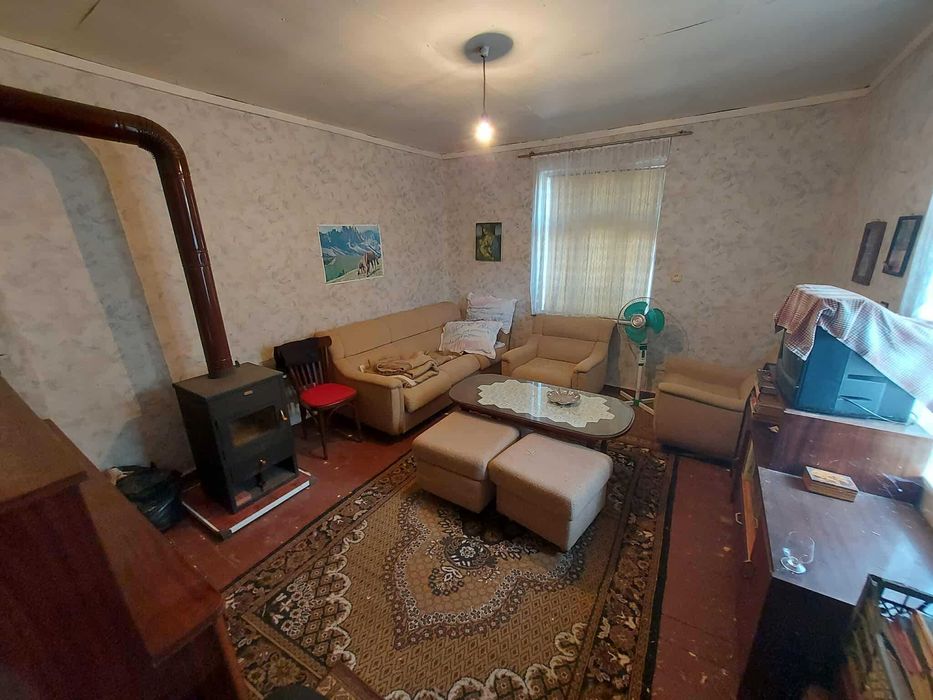 Продава се Къща в с. Пресиян, Област Търговище - 134 кв.м за 118 €/кв.м - Снимка #9