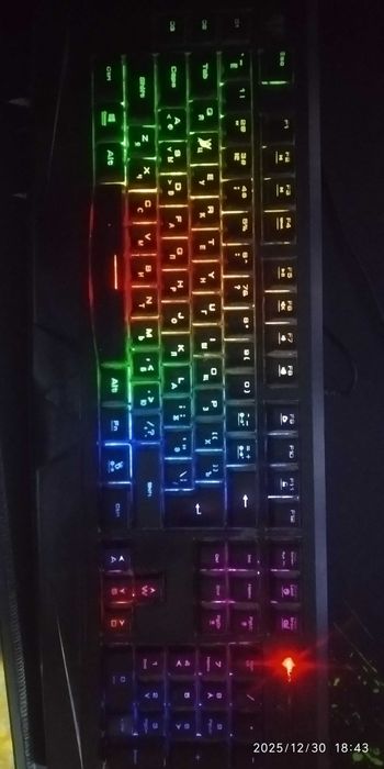 Продается RGB Клавиатура