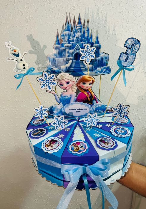 Картонена торта :)