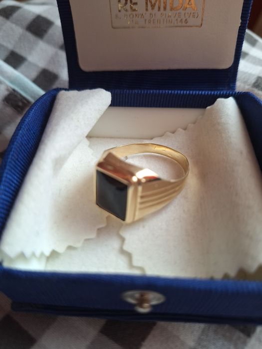 Vând doua inele bărbătești