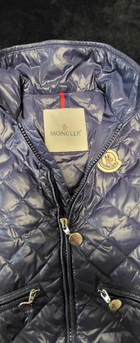 Vesta Moncler cu puf, originala - 6 ani ( 116 cm)