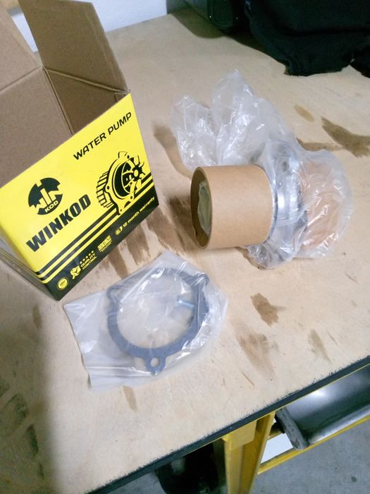 Помпа ВАЗ 16 клаппанная