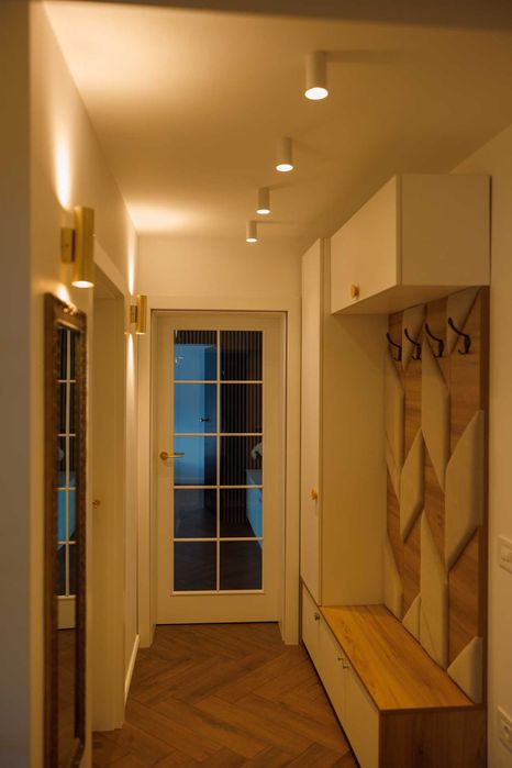 Vand apartament 3 camera