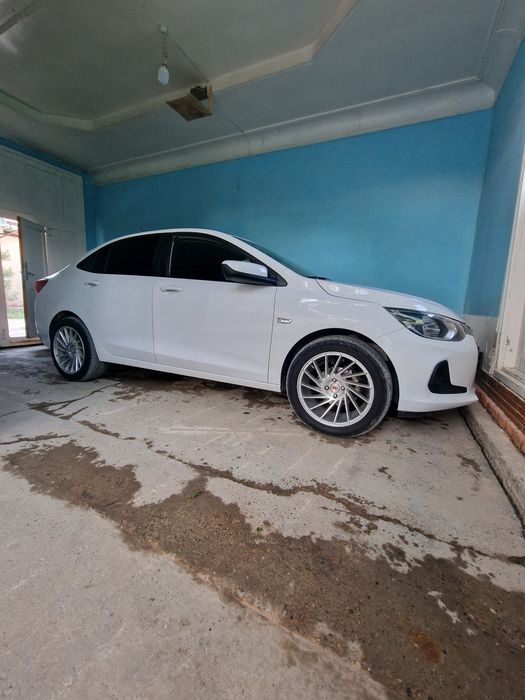 Versen diska yaxshi sastayanada