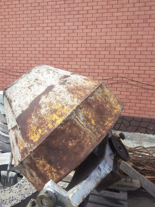 Бетономешалка б/у