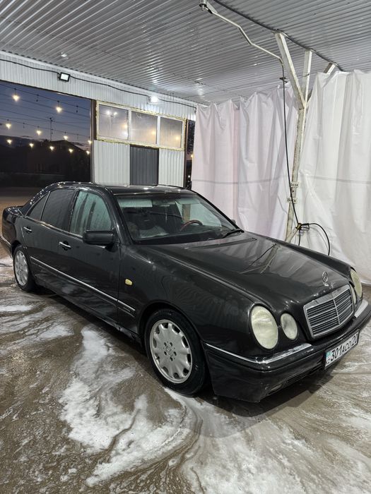 Продам Benz w210