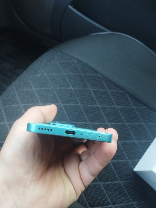 Honor 400 lite. Yengi tilifon.