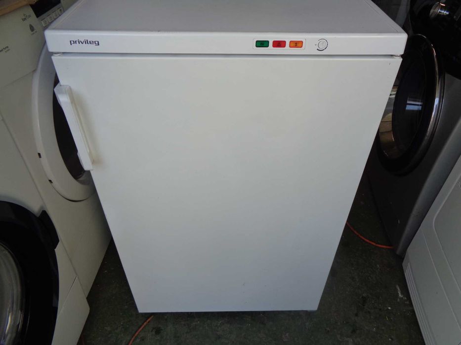 congelator cu 3 sertare PRIVILEG