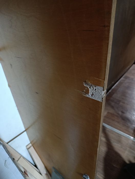 Шкаф отдам  бесплатно