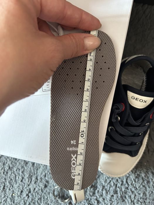 Детски обувки Geox 24 размер