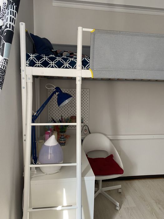 Кровать-чердак от Икея