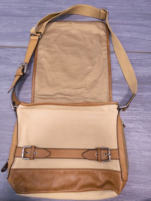 Vând geanta pt bărbați  Dolce& Gabbana