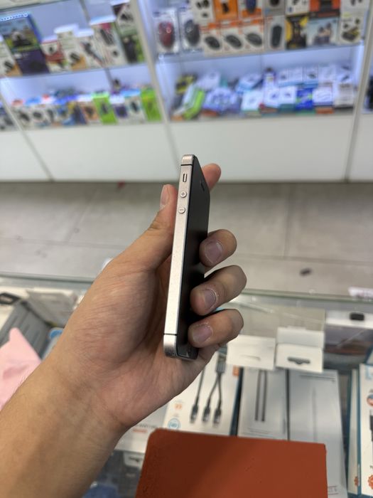 Apple iPhone Se 32gb