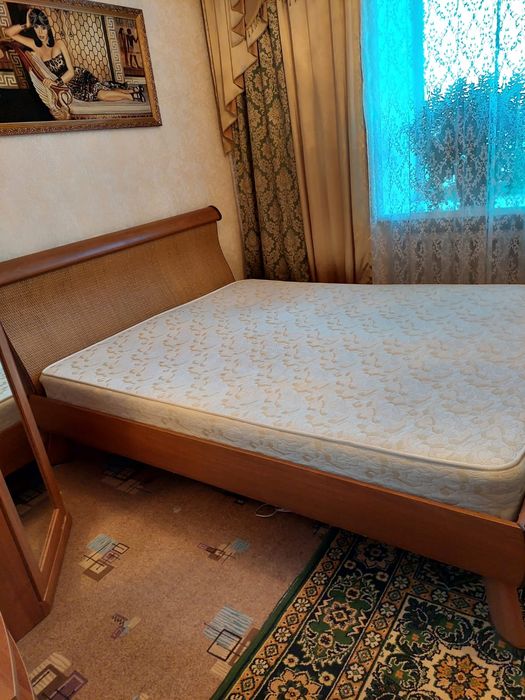 Спальный гарнитур производство Прибалтика