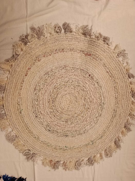 Продам коврики, связанные крючком