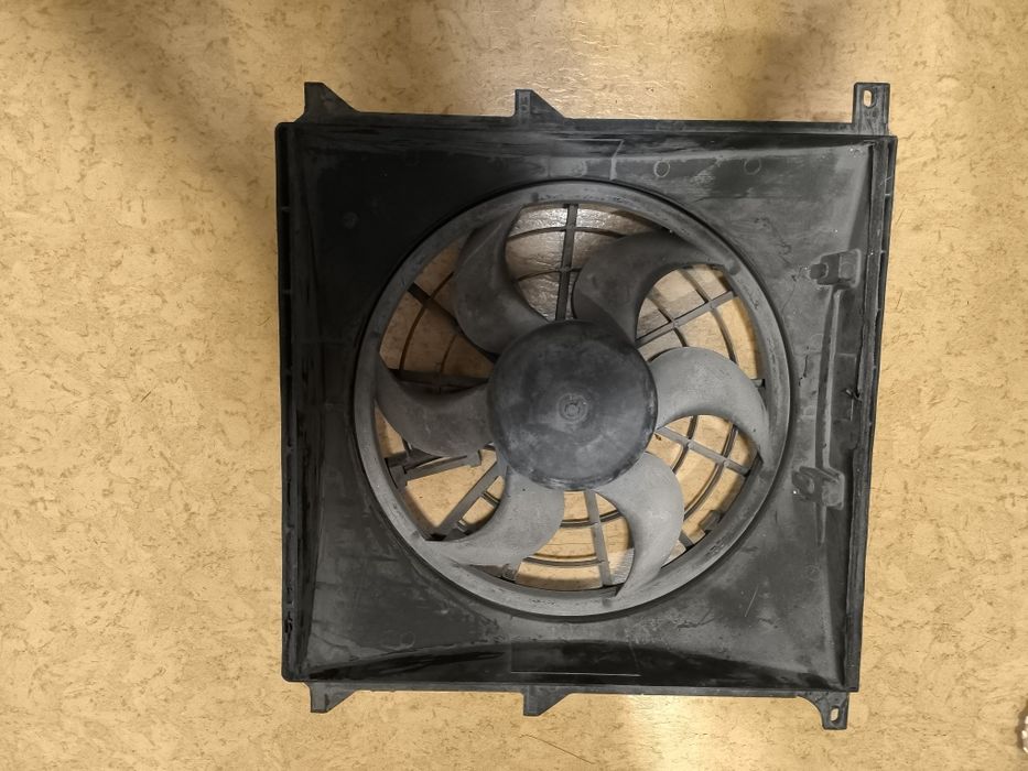 Вентилятор охлаждения БМВ Е36