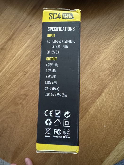 NITECORE SC4 бързо зареждащо се зарядно устройство с 4 слота, обща изходяща мощност 6A, съвместимо с IMR 18650 14450 16340 AA и др батерии