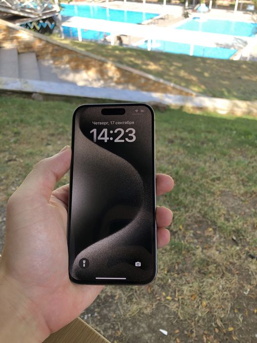 iPhone 15 pro 128/80%