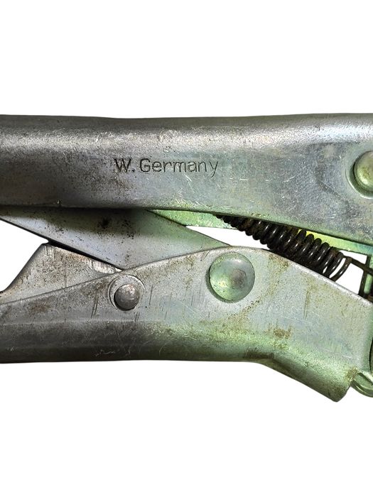 Cleste autoblocant Bessey