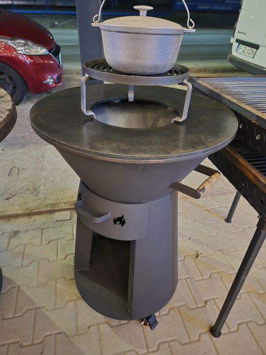 Gratar BBQ rotund cu sau fără blat de lemn