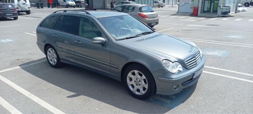 MERCEDES-BENZ C-Class 0 — imagine 3
