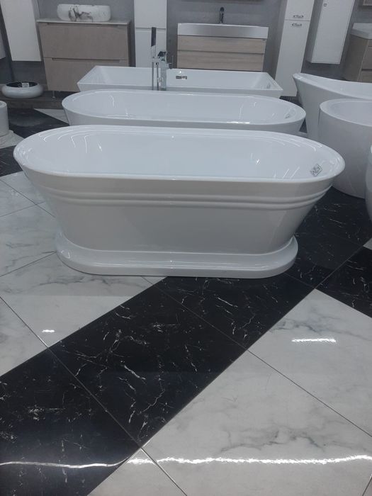 Продается ванна, состояние новое