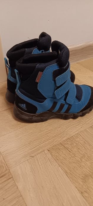 Зимни обувки Adidas запазени