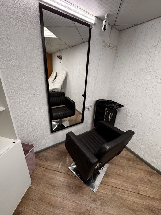 Продам оборудование для парикмахера